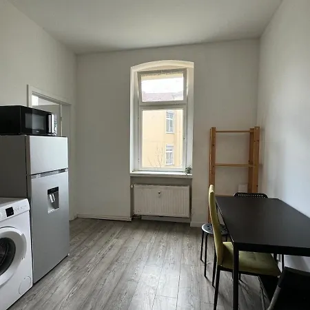 Apartman New Flat For 7 Special Price Per Month 4 *
