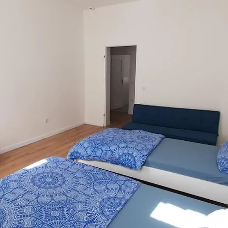 New Flat For 7 Special Price Per Month 4 Zeitz