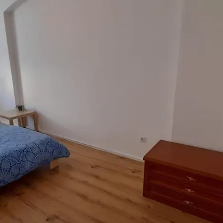 New Flat For 7 Special Price Per Month 4 Apartman *