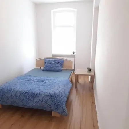 New Flat For 7 Special Price Per Month 4 Zeitz