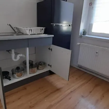 New Flat For 7 Special Price Per Month 4 * Zeitz