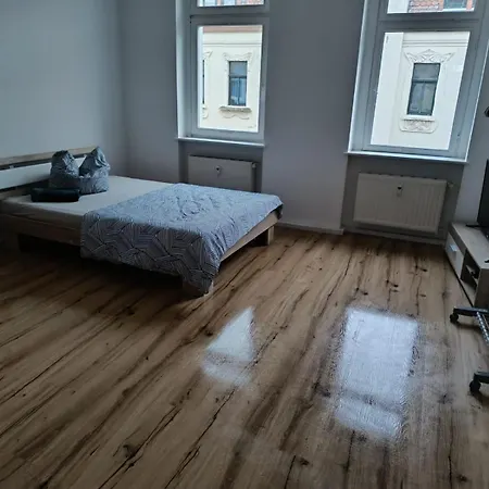 New Flat For 7 Special Price Per Month 4 Apartament Zeitz