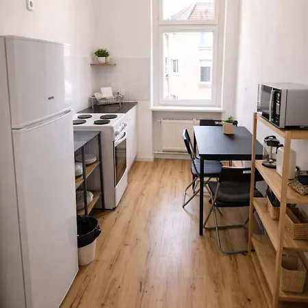 Apartman New Flat For 7 Special Price Per Month 4 Zeitz
