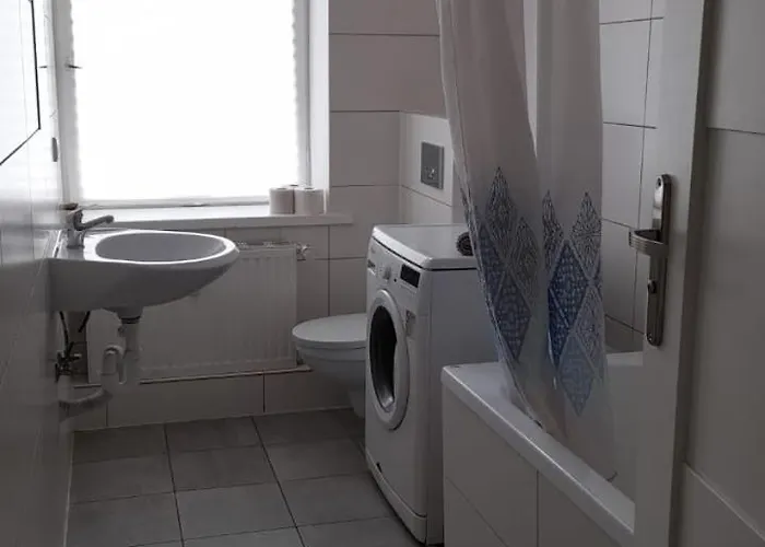 New Flat For 7 Special Price Per Month 4 Zeitz