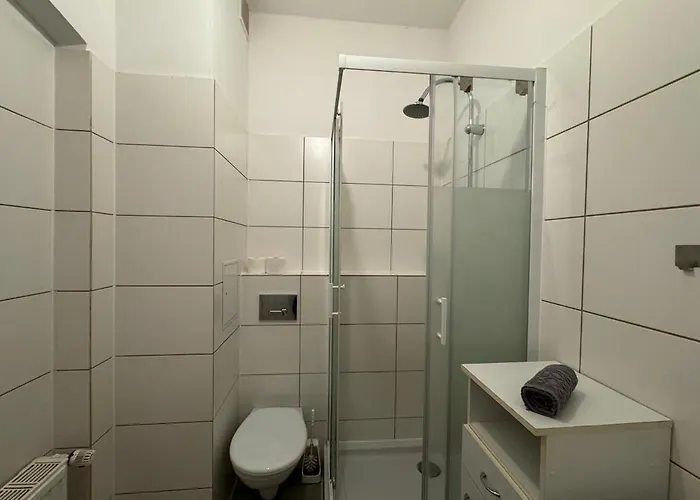 New Flat For 7 Special Price Per Month 4 Zeitz