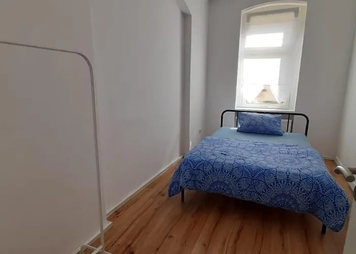 Lägenhet New Flat For 7 Special Price Per Month 4 Zeitz