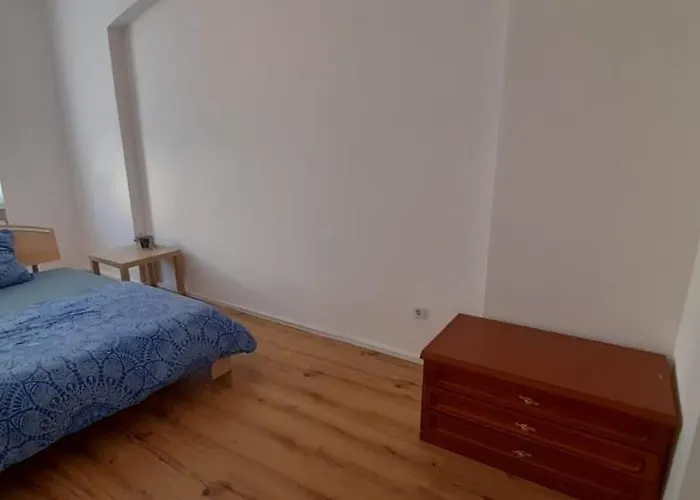 New Flat For 7 Special Price Per Month 4 Διαμέρισμα *