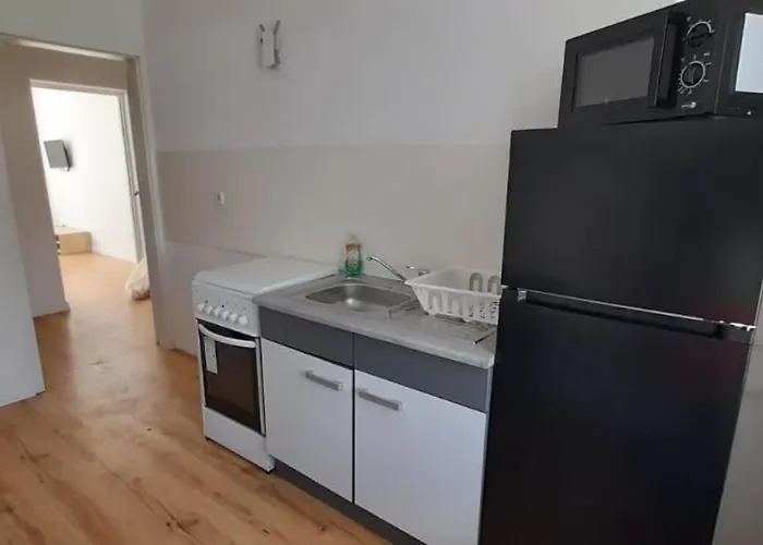 Διαμέρισμα New Flat For 7 Special Price Per Month 4 *