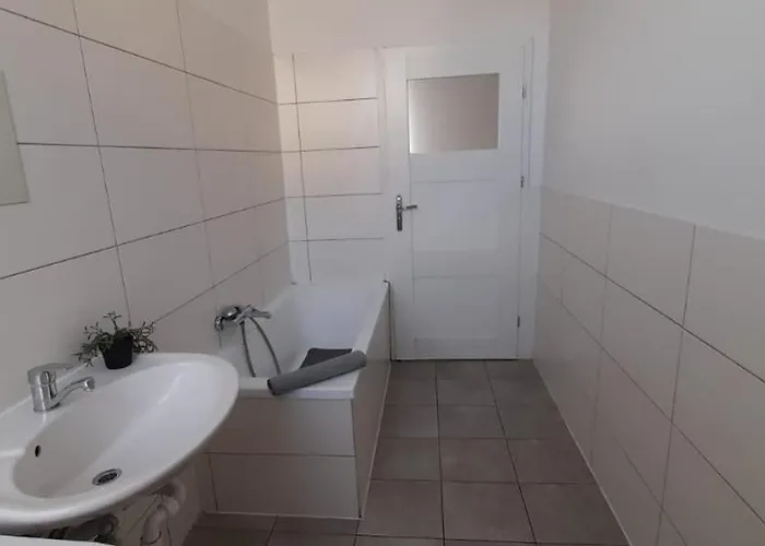 New Flat For 7 Special Price Per Month 4 Zeitz